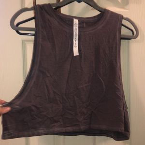 Lululemon crop tank